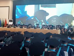 Wisuda 1.166 Mahasiswa, Rektor Unibos Minta Alumni Hormati Jasa Orang Tua