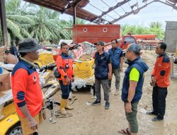 Pemkab Barru Salurkan Bantuan untuk Korban Banjir Bandang Aceh Tamiang