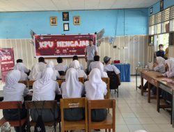Ratusan Siswa SMAN 6 Soppeng Ikuti Program KPU Mengajar