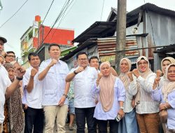 HUT Gerindra, 20 Titik Warga Makassar Terima Bantuan