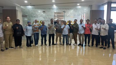 Rapat Perdana, MRR Cek Persiapan Panitia Mubes IKA Unhas