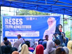 Warga Keluhkan SMA Negeri dan BPJS saat Reses Ketua DPRD Sulsel di Barana