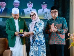 Dalam Kegiatan Halal Bihalal, Bupati Barru  Komitmen Mendukung Pengembangan Pesantren DDI Mangkoso