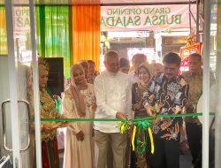 Sambut Musim Haji, Bursa Sajadah Resmi Membuka Cabang di Makassar