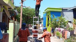 Munafri–Aliyah Hadirkan Lampu Tenaga Surya di Kepulauan