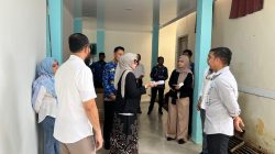 Bupati Barru Andi Ina Tinjau RS Lapatarai Pastikan Ketersediaan Obat Aman