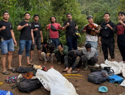 Gerebek Judi Sabung Ayam, Polisi Tangkap 4 Orang di Sinjai