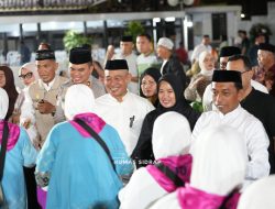 Momen Haru Bupati Syaharuddin Alrif Lepas 387 Calon Jemaah Haji Kloter 40 Sidrap, Doakan jadi Haji Mabrur