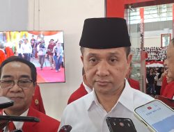 Hadiri PKKMB, Menteri Transmigrasi Dorong Unhas Hadirkan SDM Unggul Hingga ke Pelosok Indonesia
