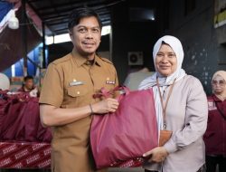 Ringankan Duka Korban Kebakaran, IKAPTK Makassar Salurkan Bantuan untuk Warga Tallo