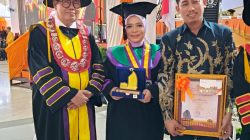 Raih IPK 4,00 Program Doktor, Dosen PBSI Unkhair Sasmayunita Jadi Wisudawan Terbaik di UNM
