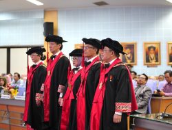 Unhas Kukuhkan Lima Guru Besar Fakultas Hukum, Prof. JJ Tekankan Kontribusi