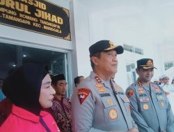 Kapolda Sulsel Resmikan Masjid dan Sumur Bor di Romang Tangaya, Tekankan Gotong Royong Jaga Kamtibmas