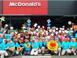 Tumbuh Dua Kali Lipat, Lebih dari 500 Karyawan McDonald’s IndonesiaJadi “Kakak Bimbing” bagi 5.250 Anak Marginal