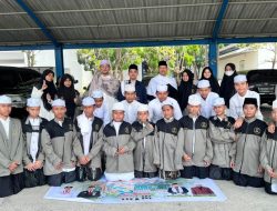40 Santri Ponpes Yayasan H. Ranreng Intan Tampil Kompak di Pawai Hari Santri Maros